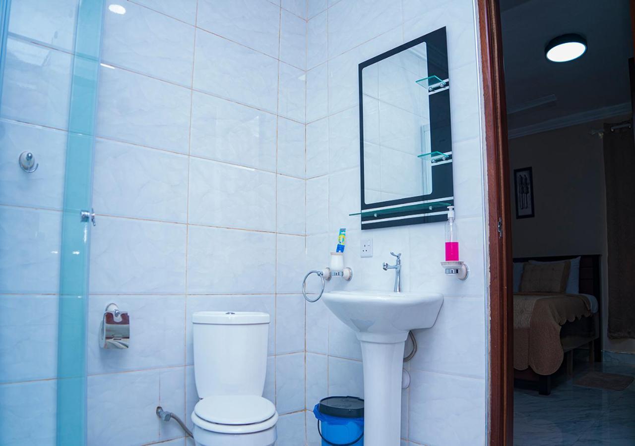La-Viv Royal Hotel كوماسي المظهر الخارجي الصورة